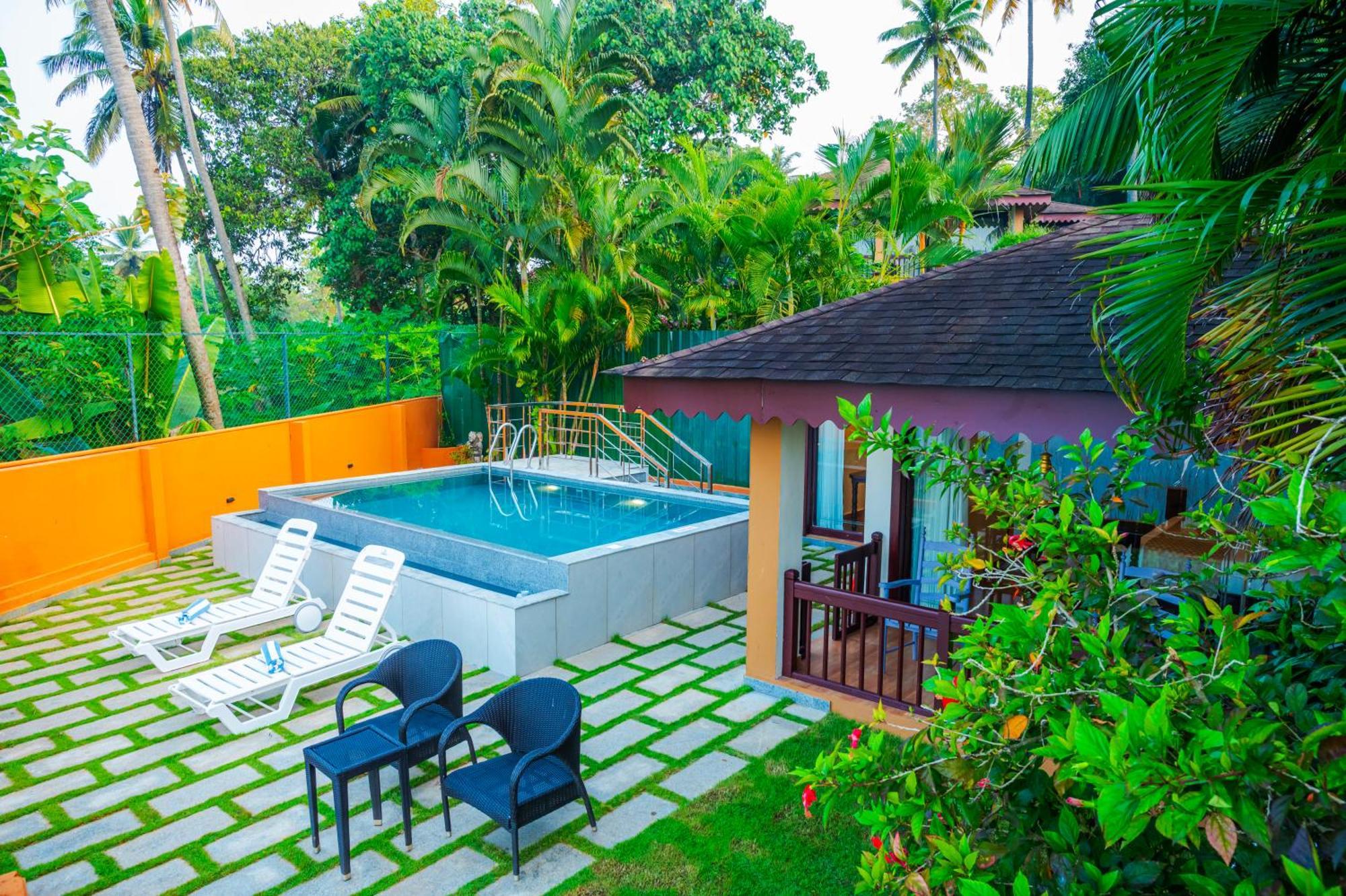 Fragrant Nature Backwater Resort & Ayurveda Spa Kollam Exterior foto